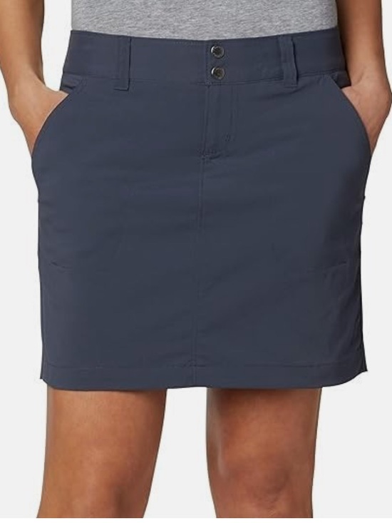 Columbia Dresses & Skirts - Columbia Women's Navy Active Skirt
Jupe Short